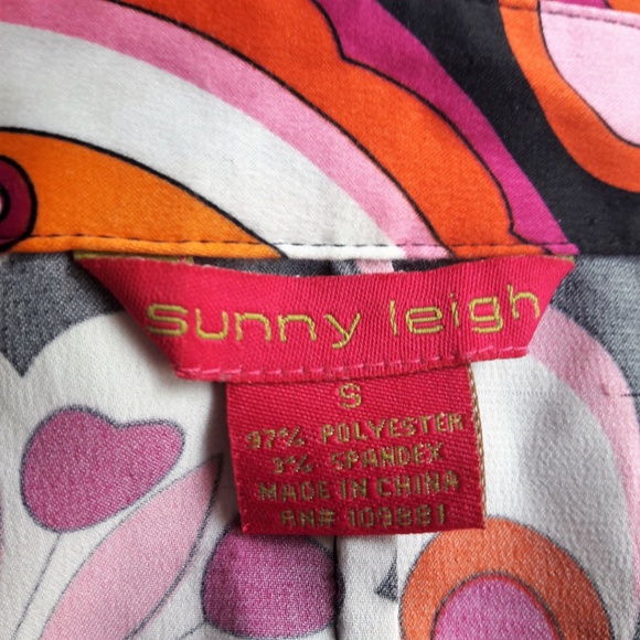 Sunny Leigh Top Button Front Hippie Bold S - Picture 5 of 6